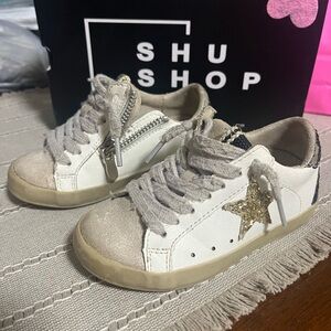 ShuShop Pamela Toddler White Size 7 Sneakers